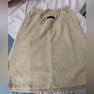 New Essentials midi skirt size Medium color Sand